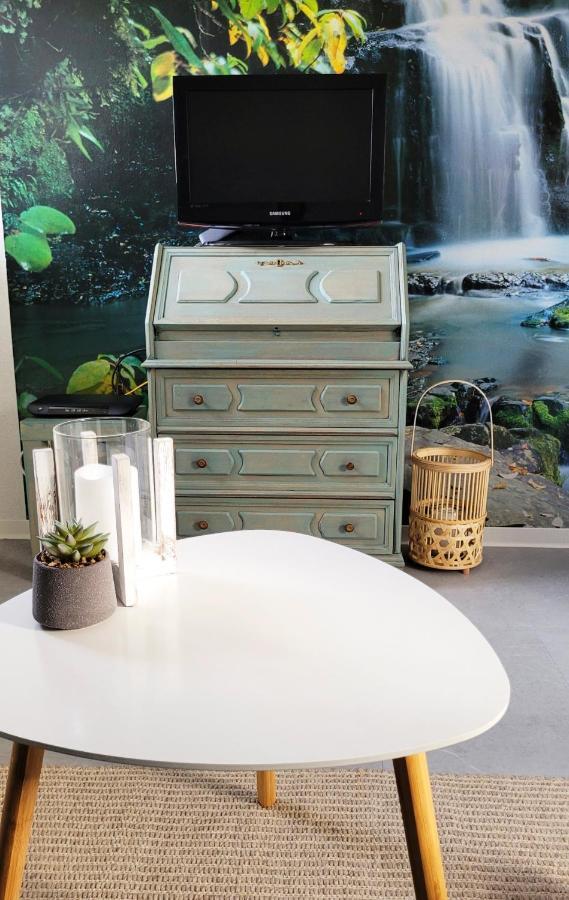 Wohnung Zwischen Nord- Und Ostsee Mit Fitnessraum Ostenfeld  エクステリア 写真